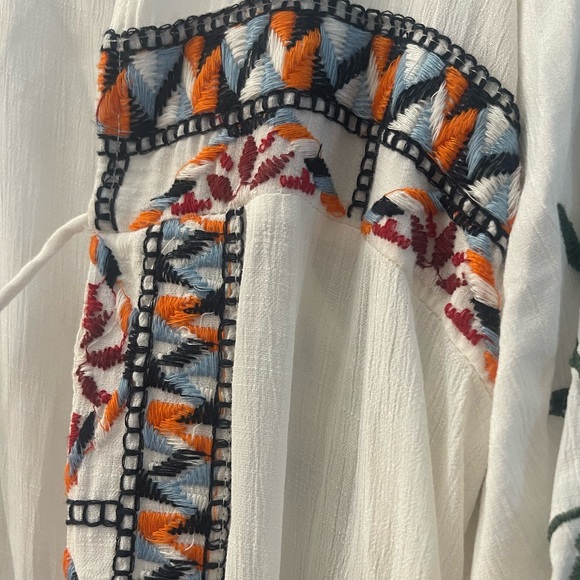 Embroidered Long Floral Kimono/tunic - Picture 5 of 6